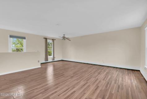 123 Reynolds Drive Eatontown NJ 07724