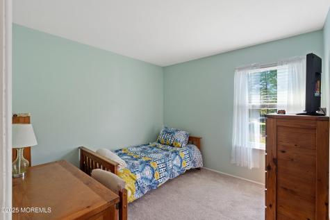 10 Cove Court Howell NJ 07731
