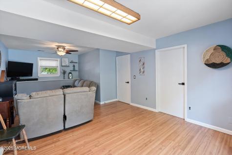 10 Cove Court Howell NJ 07731