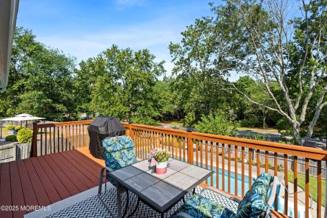 10 Cove Court Howell NJ 07731