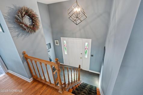 10 Cove Court Howell NJ 07731