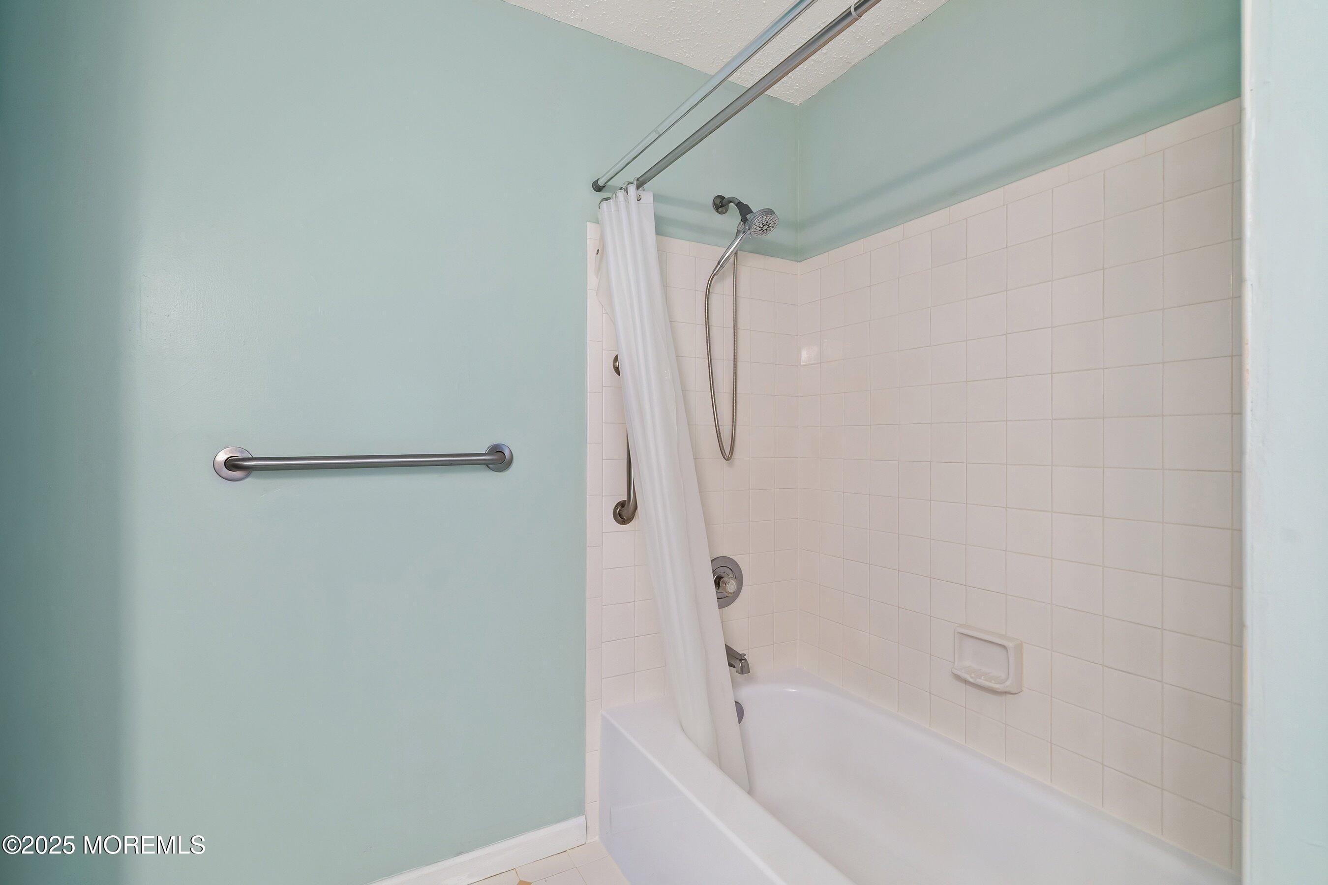 26 Dogwood Drive Barnegat NJ 08005