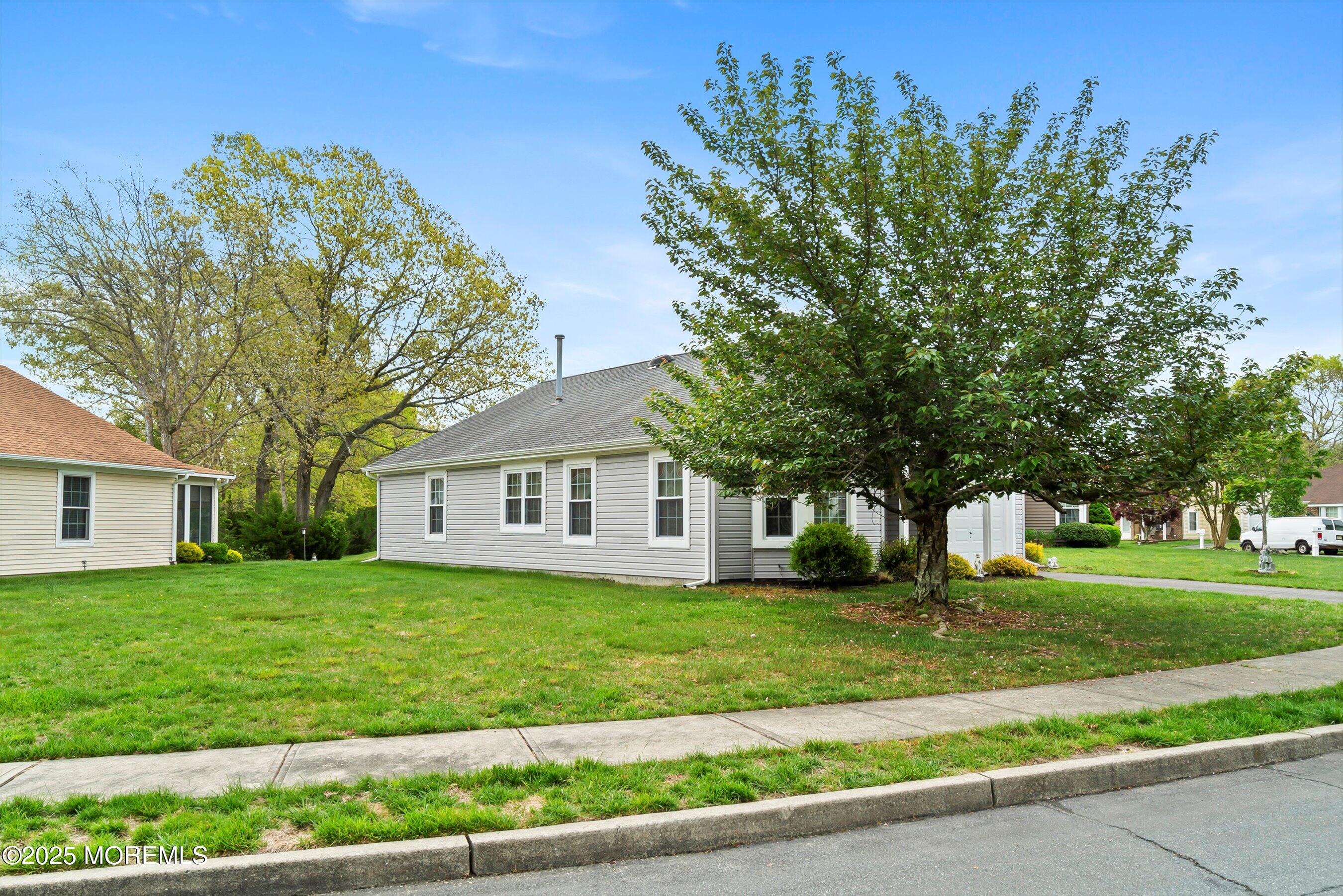 26 Dogwood Drive Barnegat NJ 08005