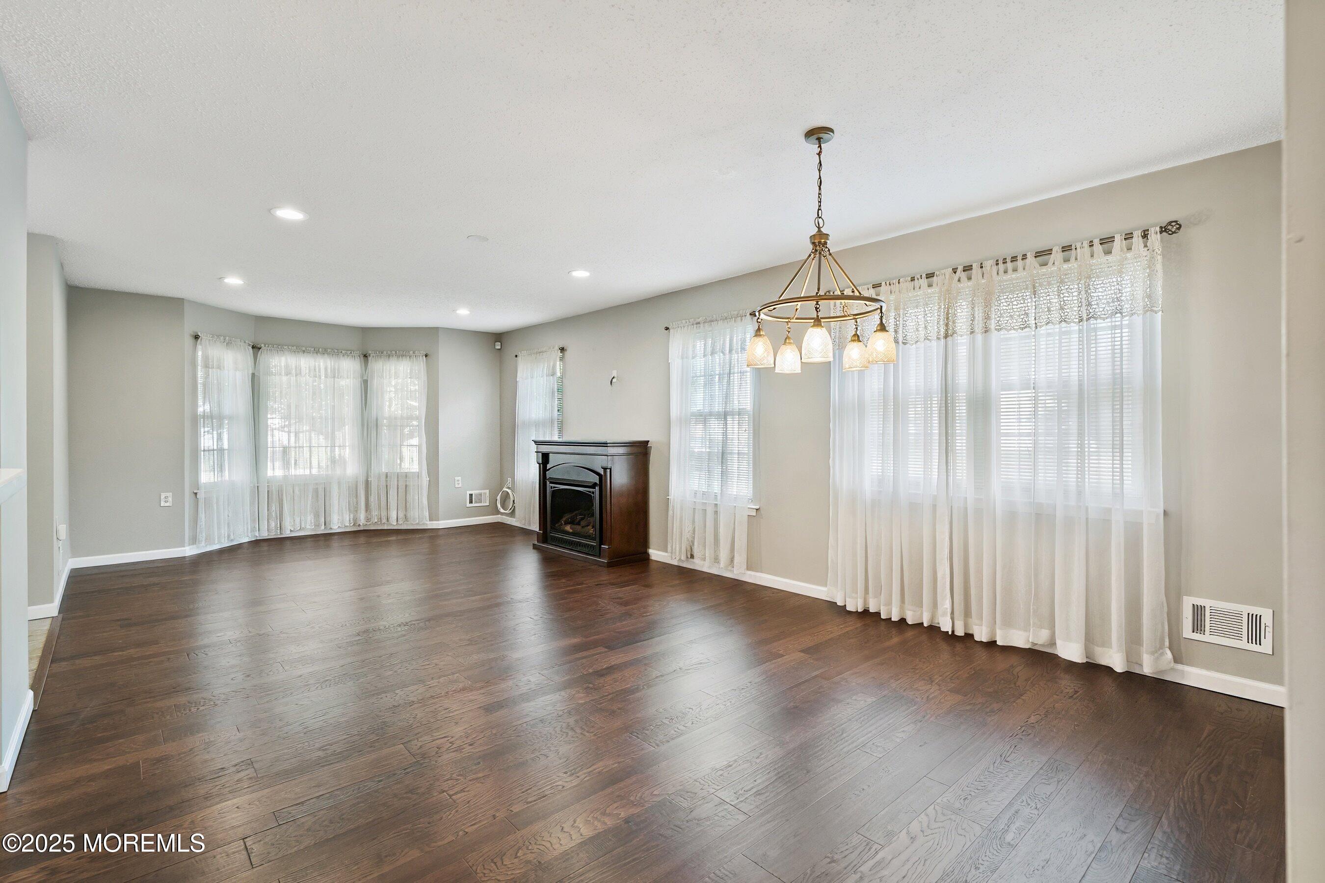 26 Dogwood Drive Barnegat NJ 08005