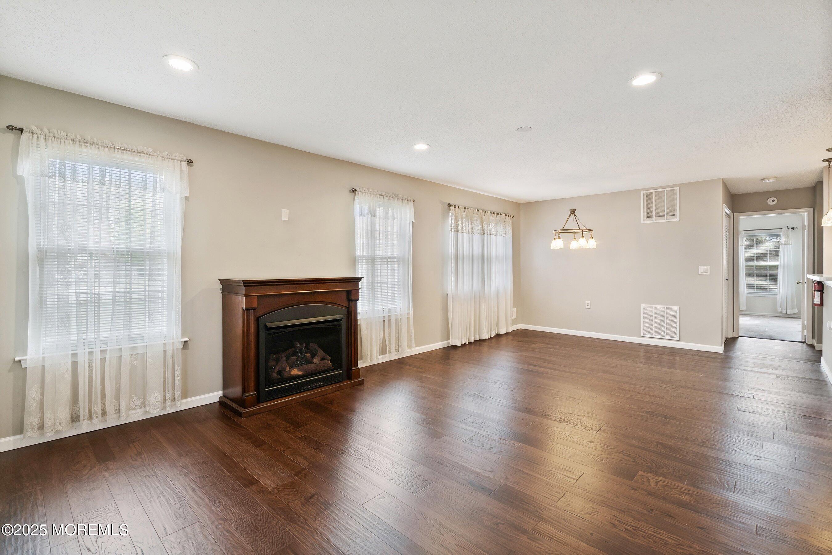 26 Dogwood Drive Barnegat NJ 08005