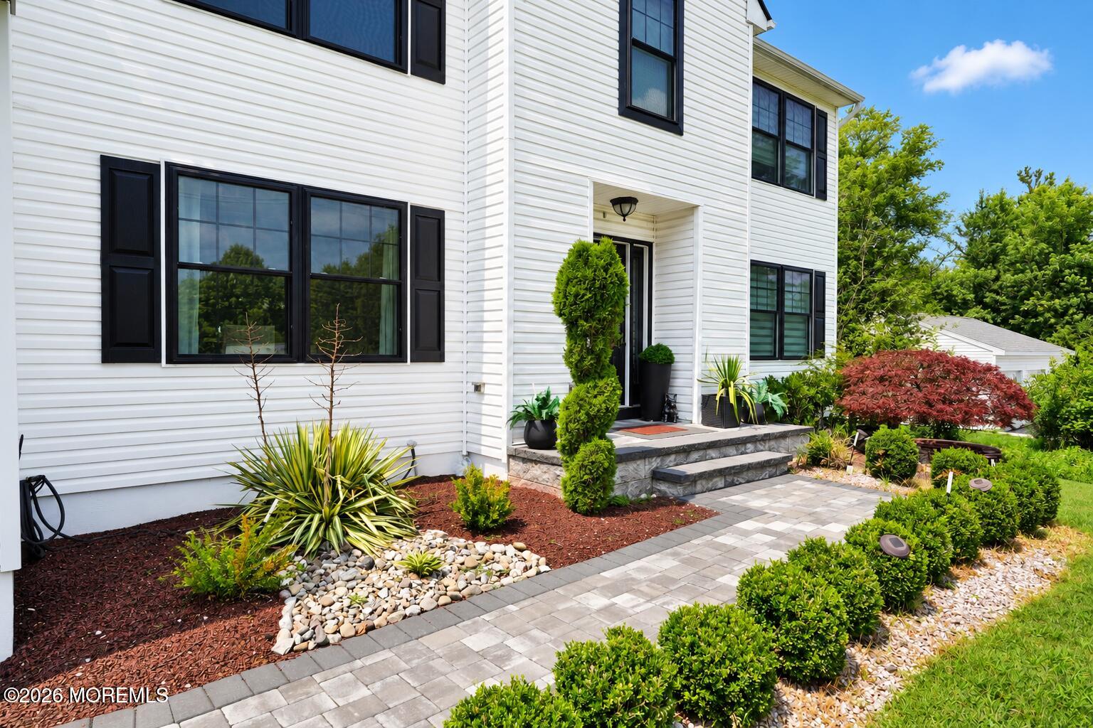 14 Taylors Mills Road Manalapan NJ 07726