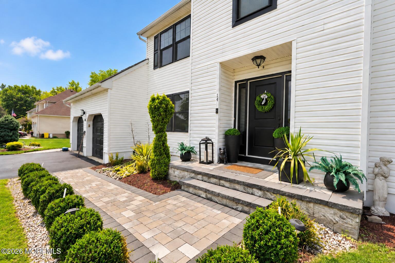 14 Taylors Mills Road Manalapan NJ 07726