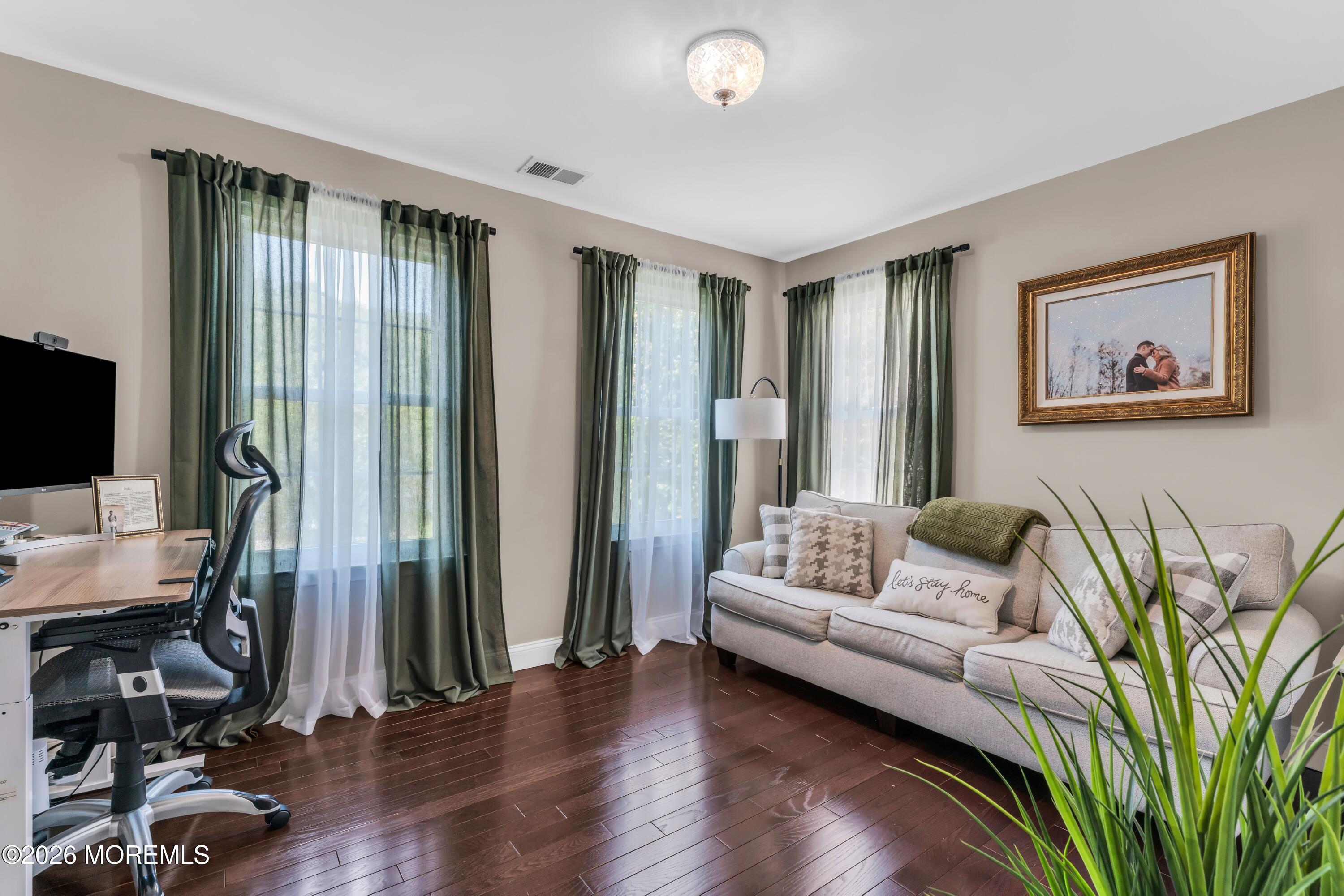 135 Woodcliff Boulevard Morganville NJ 07751
