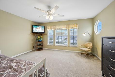 18 Peaksail Drive Bayville NJ 08721