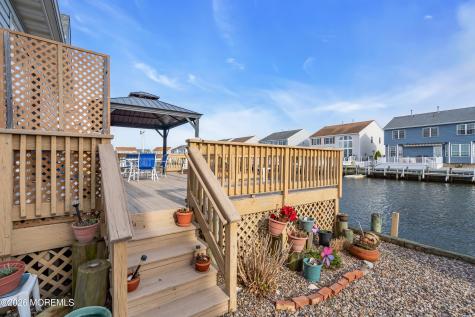 18 Peaksail Drive Bayville NJ 08721