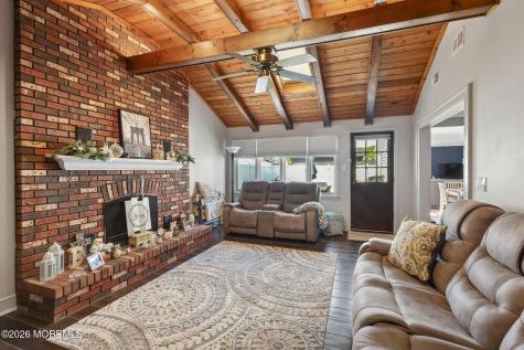 210 Deerfield Lane Aberdeen NJ 07747