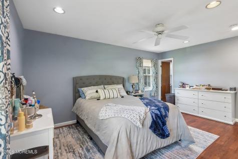 210 Deerfield Lane Aberdeen NJ 07747