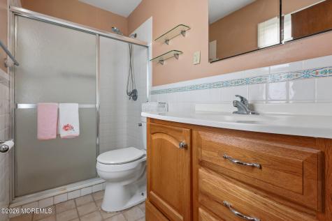 210 Deerfield Lane Aberdeen NJ 07747