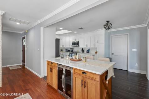 210 Deerfield Lane Aberdeen NJ 07747