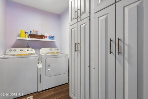 210 Deerfield Lane Aberdeen NJ 07747