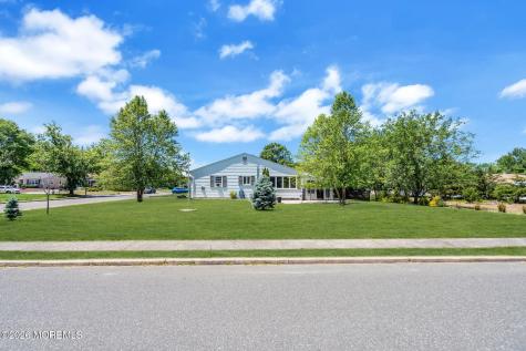 26 Northumberland Drive Toms River NJ 08757
