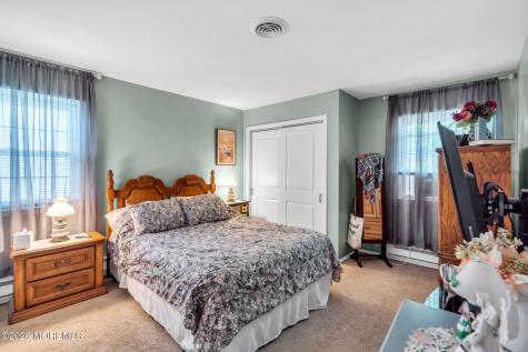 26 Northumberland Drive Toms River NJ 08757