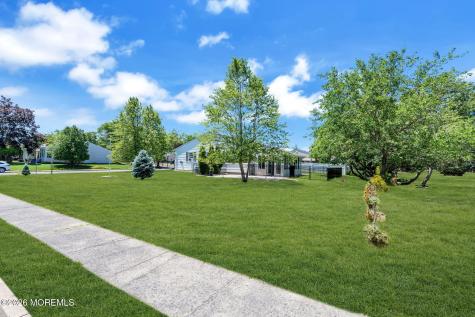 26 Northumberland Drive Toms River NJ 08757