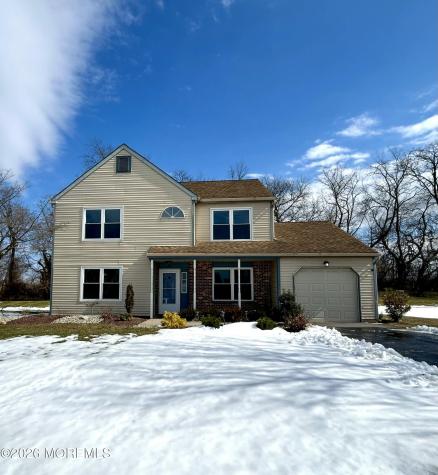 17 Country Lane Hamilton NJ 08609