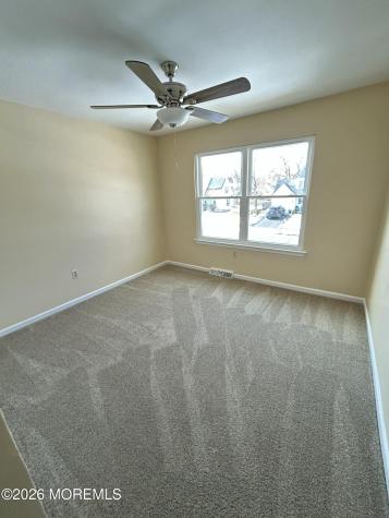 17 Country Lane Hamilton NJ 08609