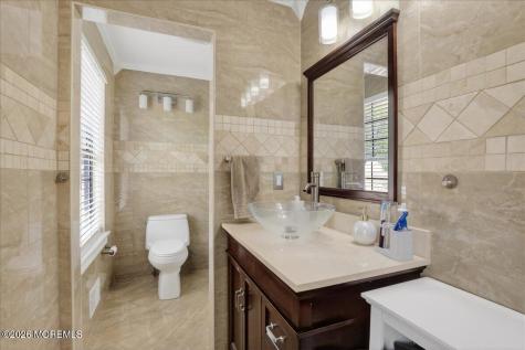 82 Mariners Cove Freehold NJ 07728