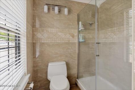 82 Mariners Cove Freehold NJ 07728
