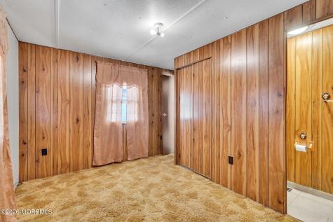 29 Cathy Court Jackson NJ 08527