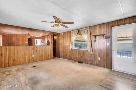 29 Cathy Court Jackson NJ 08527