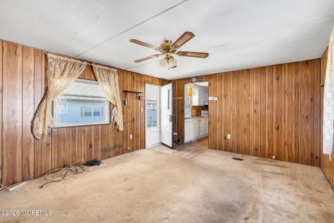 29 Cathy Court Jackson NJ 08527