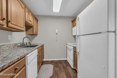 44D Edinburgh Lane Manchester NJ 08759