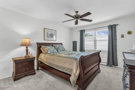44D Edinburgh Lane Manchester NJ 08759
