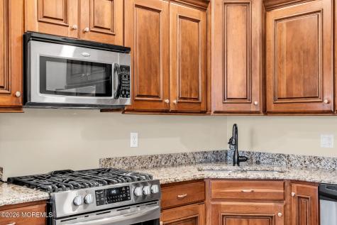 90 Saint Peters Place Keyport NJ 07735