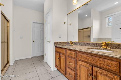 90 Saint Peters Place Keyport NJ 07735