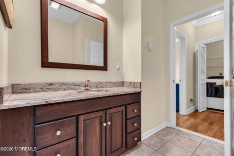 90 Saint Peters Place Keyport NJ 07735