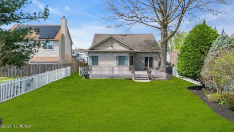 90 Saint Peters Place Keyport NJ 07735