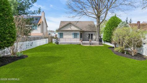 90 Saint Peters Place Keyport NJ 07735