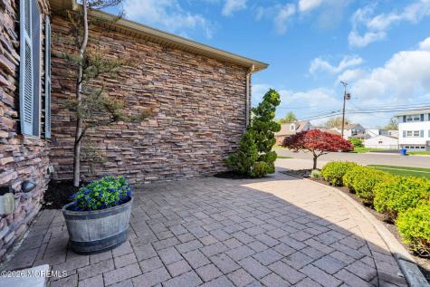 90 Saint Peters Place Keyport NJ 07735
