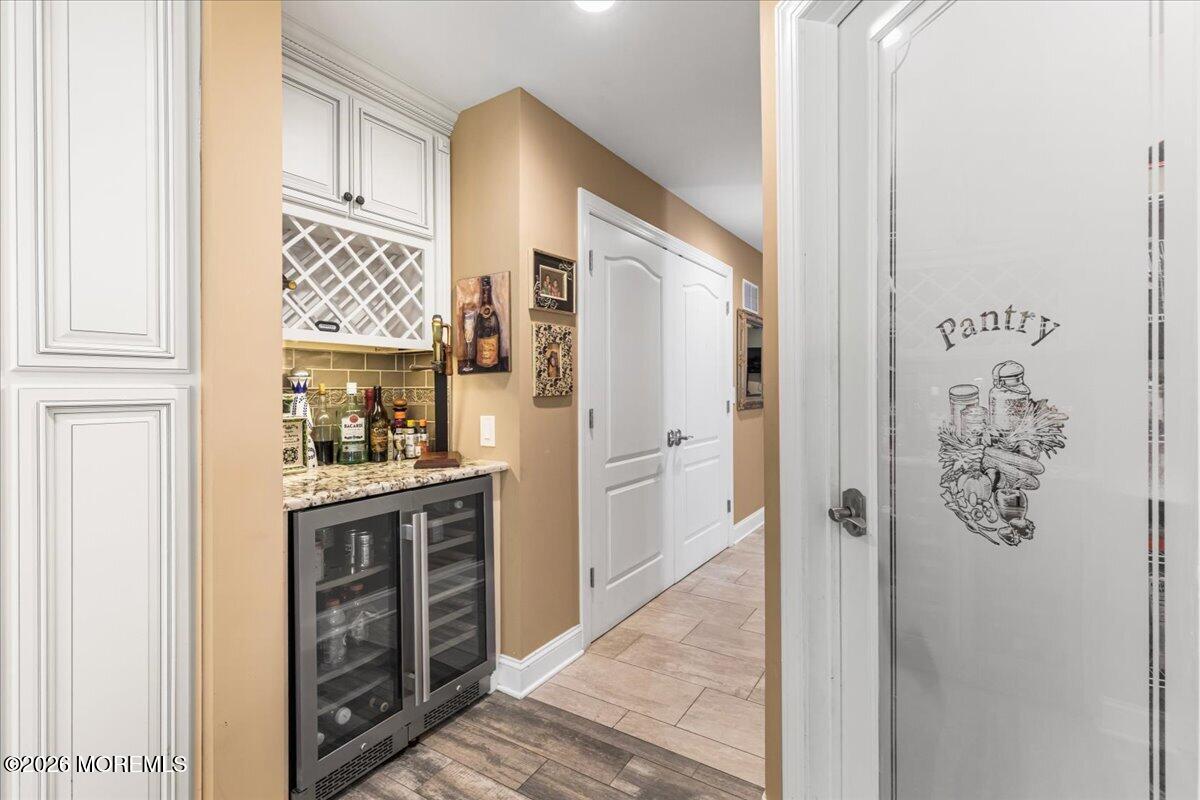 2 Richards Way Holmdel NJ 07733