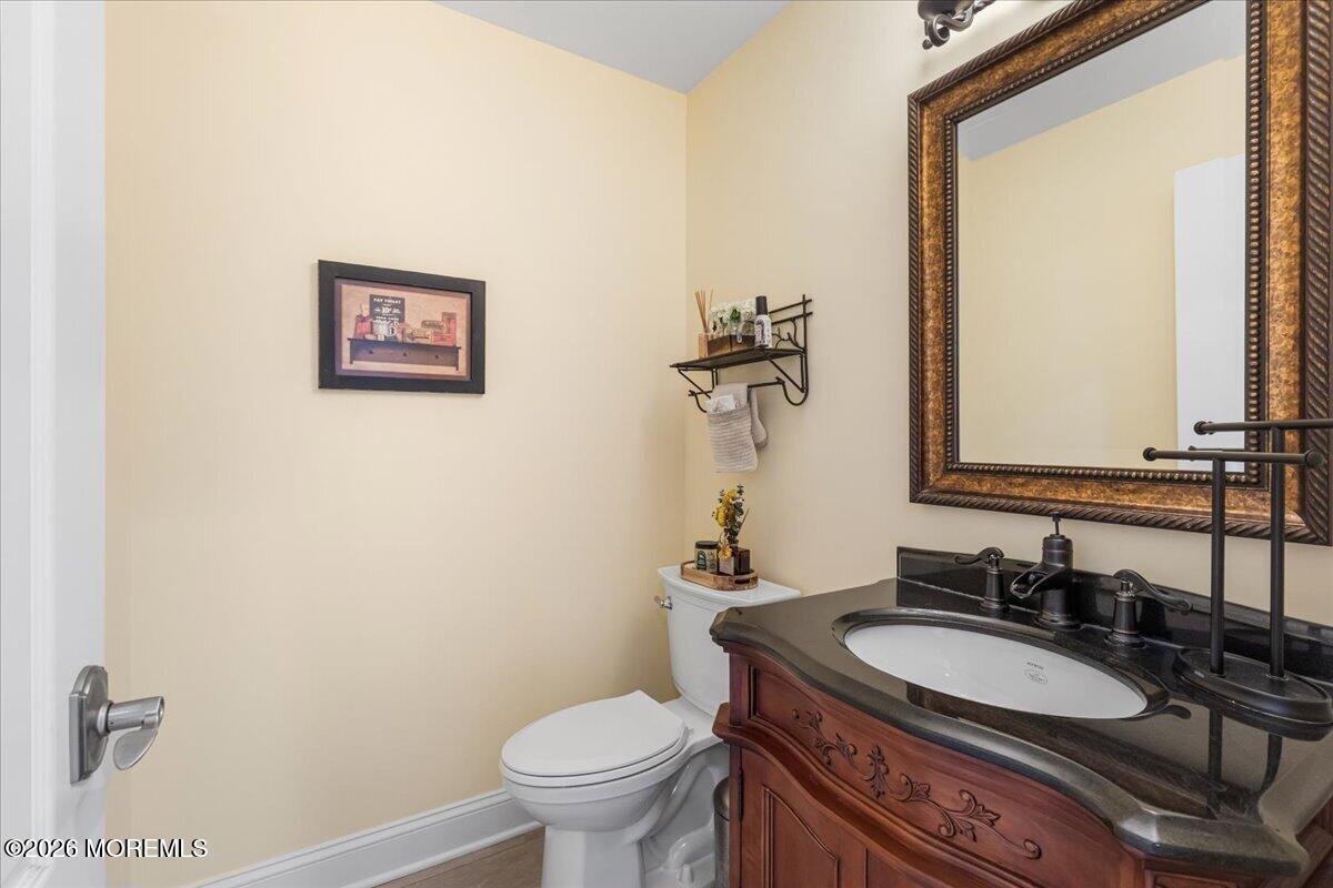 2 Richards Way Holmdel NJ 07733