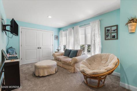 2 Richards Way Holmdel NJ 07733