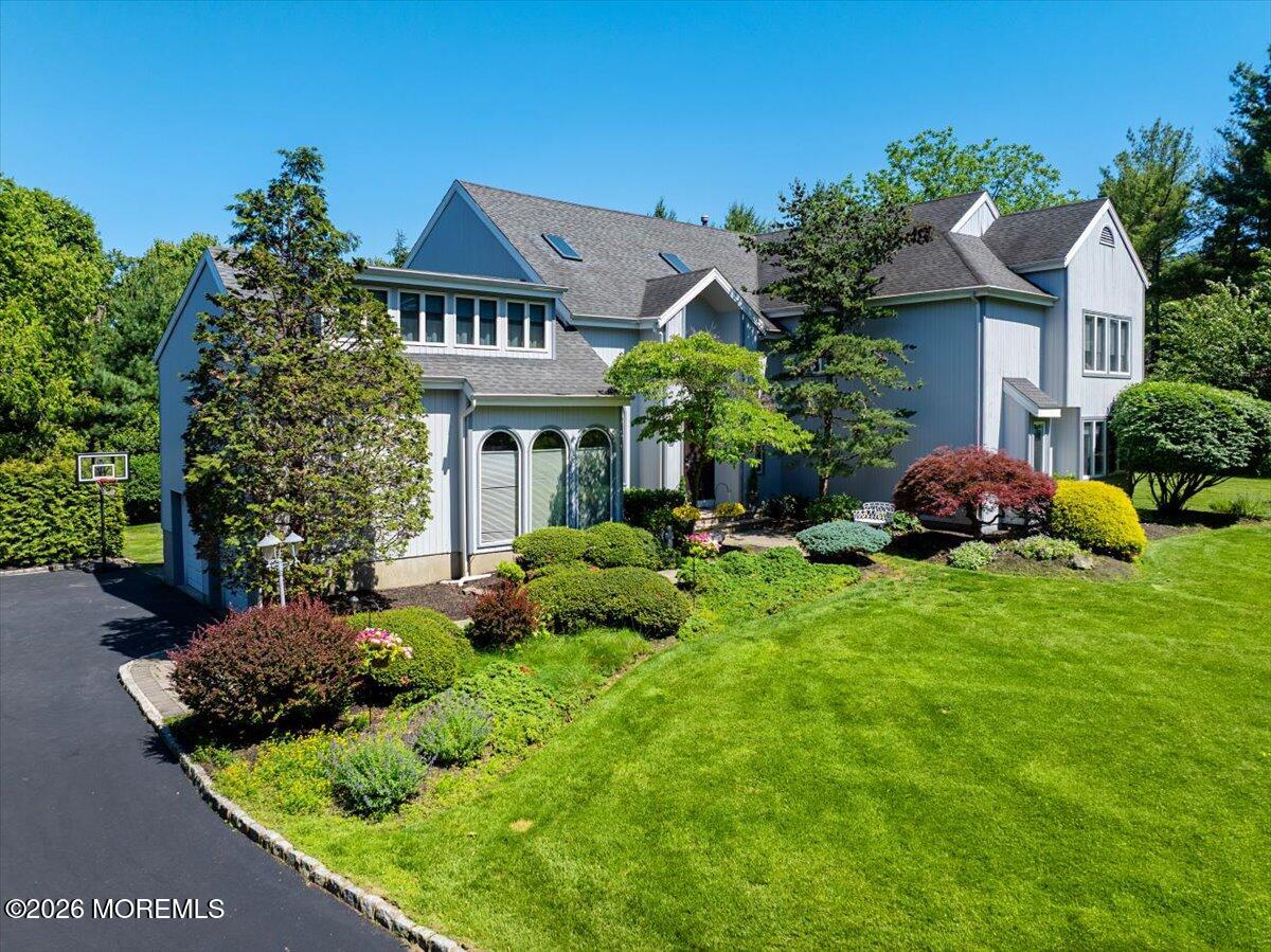 2 Richards Way Holmdel NJ 07733