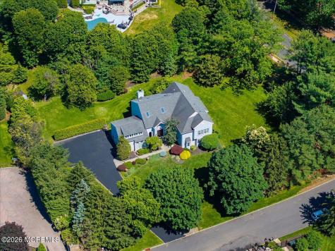 2 Richards Way Holmdel NJ 07733