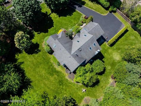 2 Richards Way Holmdel NJ 07733