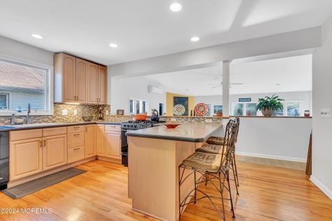 708 New York Boulevard Sea Girt NJ 08750