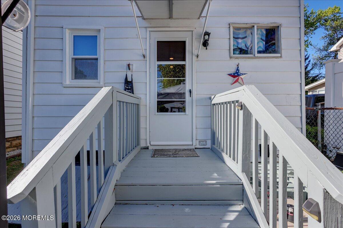 945 N Concourse Keyport NJ 07735