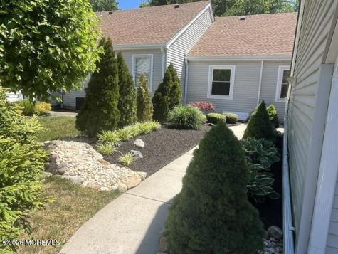 Freehold NJ 07728