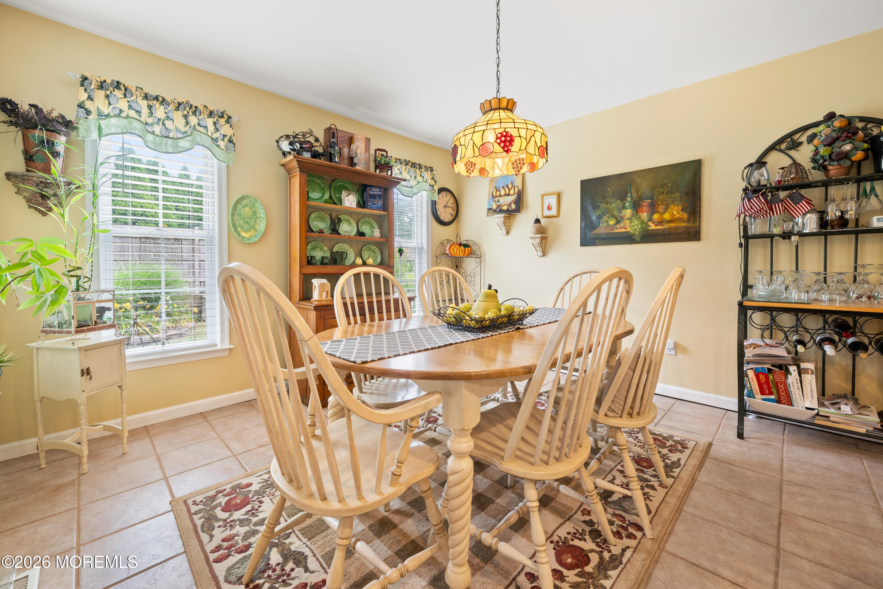 994 Treasure Avenue Manahawkin NJ 08050