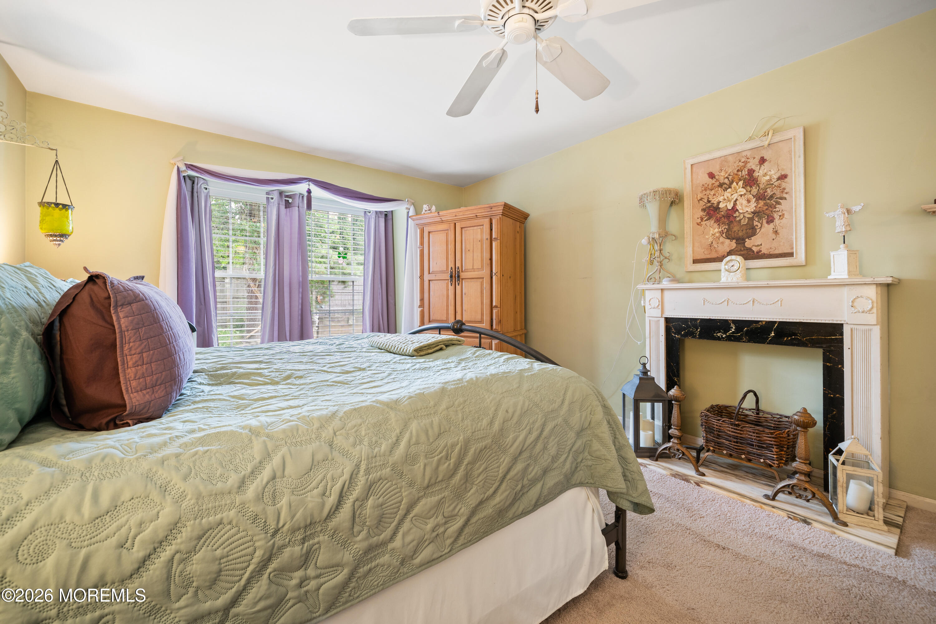 994 Treasure Avenue Manahawkin NJ 08050