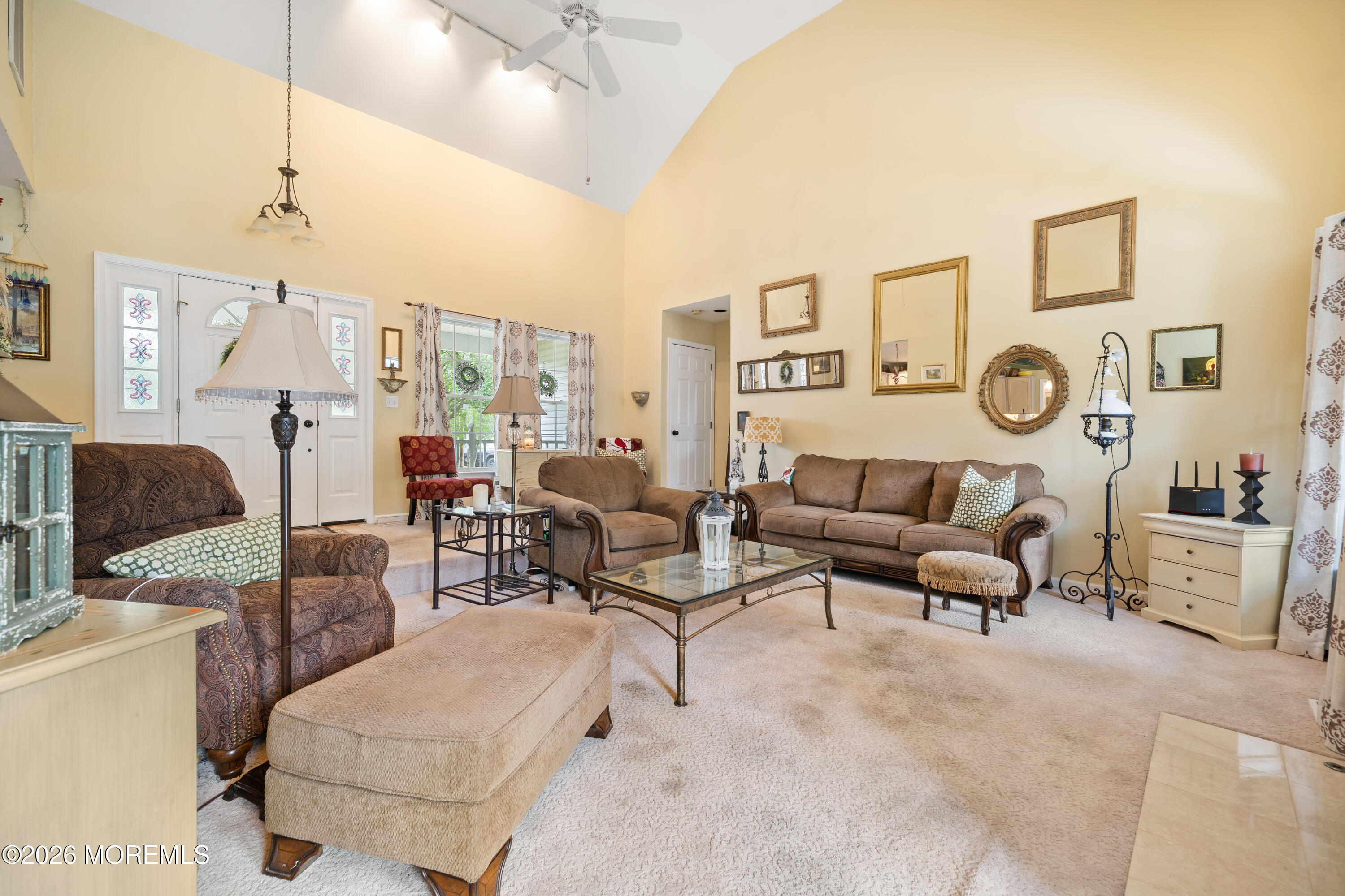 994 Treasure Avenue Manahawkin NJ 08050