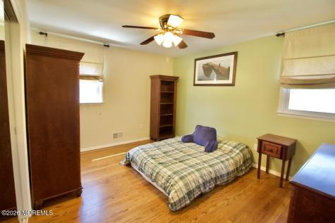 32 Sabina Terrace Freehold NJ 07728